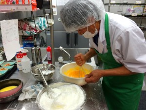 松島イベント（手作りケーキ）厨房スタッフ神平さん７
